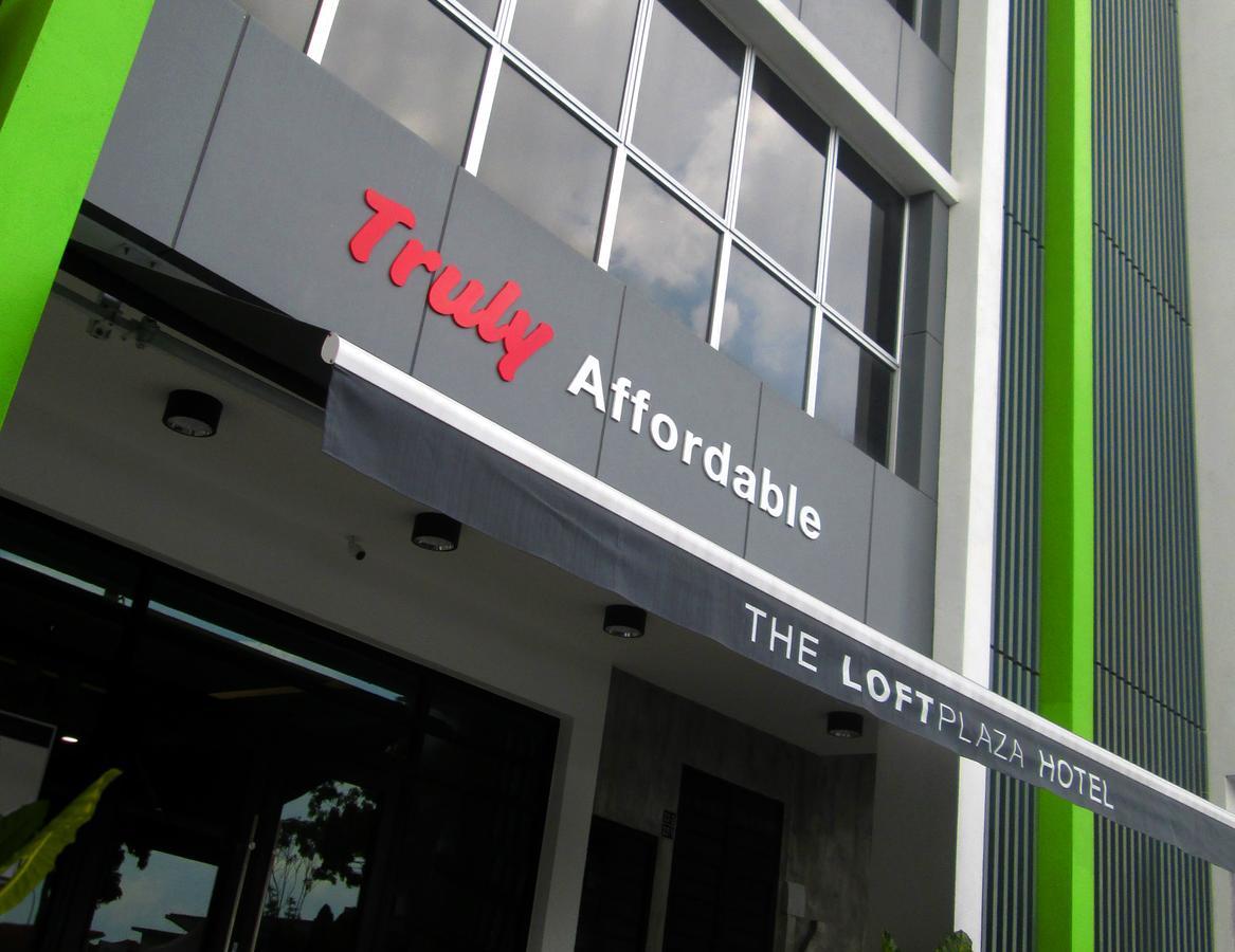 The Loft Plaza Hotel Bangi Exterior photo